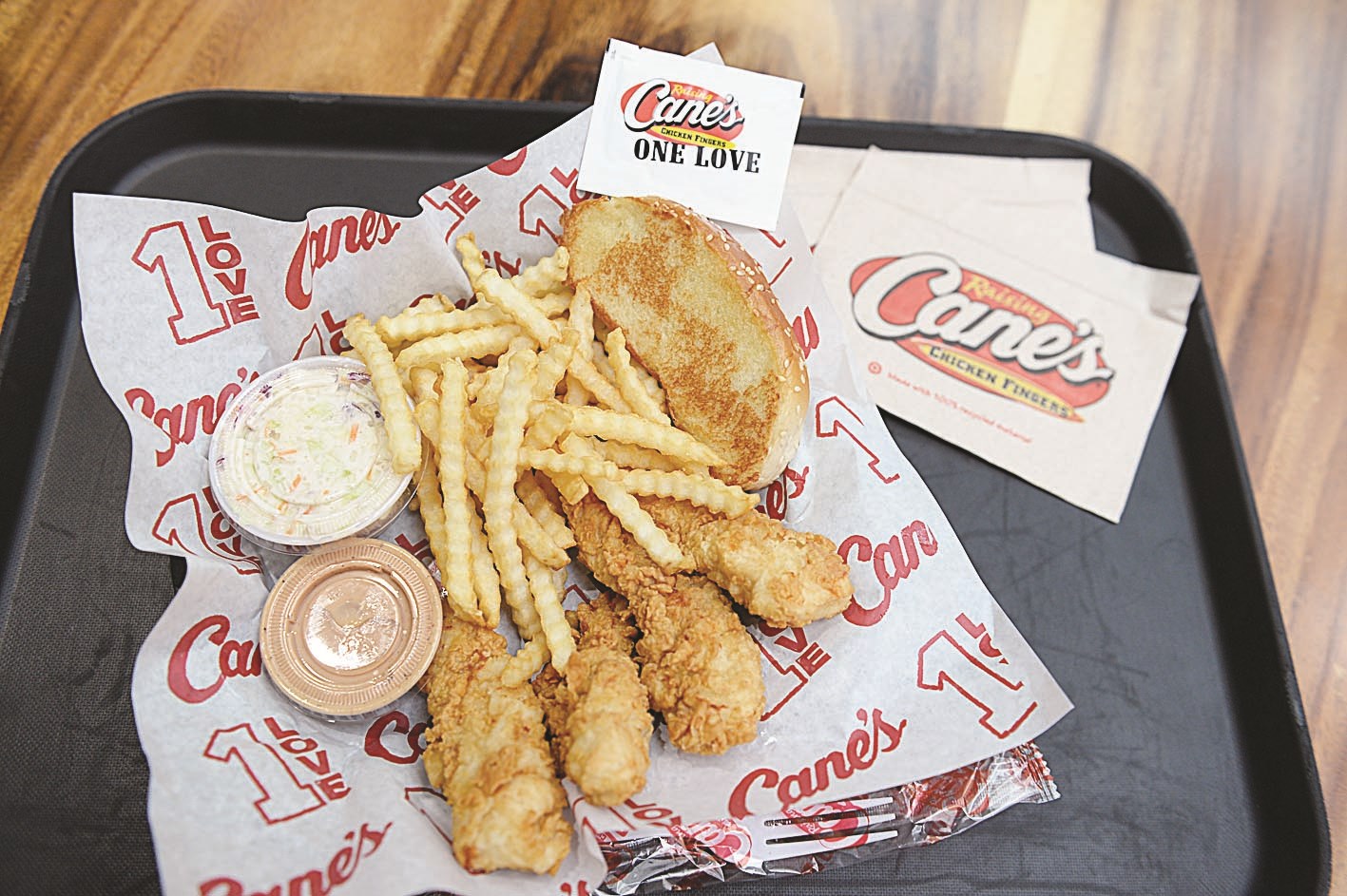 قطع الدجاج الشهية والطرية (تصوير زكريا عطية)