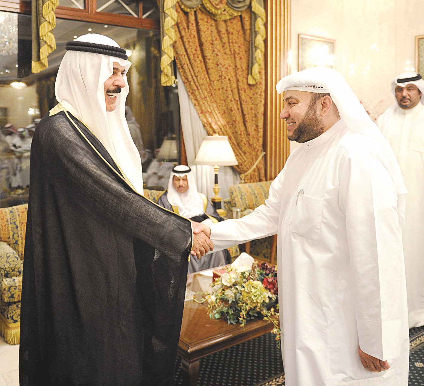 رئيس التحرير الزميل ماجد العلي مقدماً التهنئة