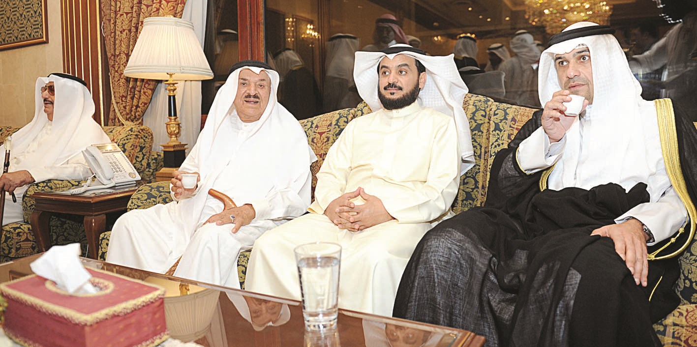 أنس الصالح ومحمد الحويلة وعبدالرضا خورشيد