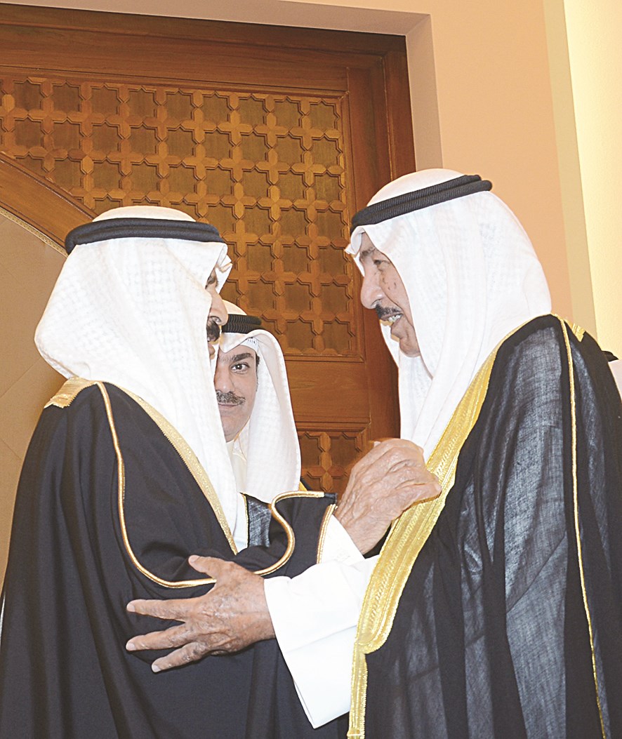 خليفة بن سلمان مرحباً بجابر العبدالله