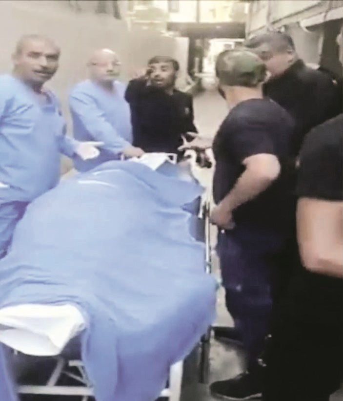 u0632u0648u062c u062eu062au0627u0645 u0635u0627u0631u062eu0627u064b u0625u0644u0649 u062cu0627u0646u0628 u062cu062bu062au0647u0627