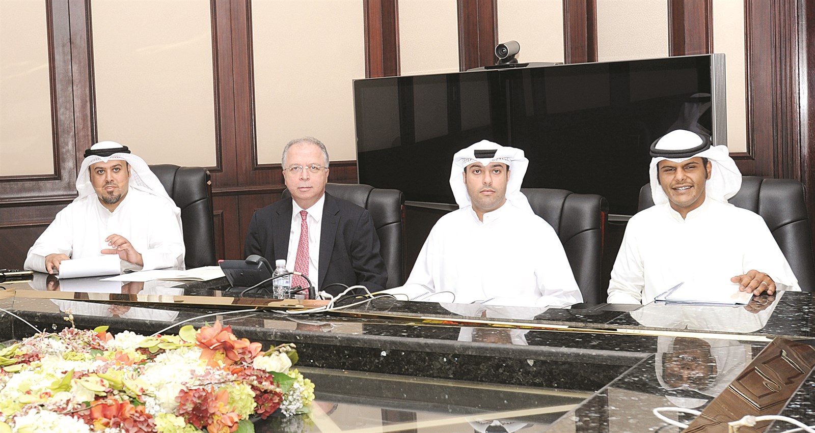 u0627u0644u062du0645u064au062fu064a u0645u062au0631u0626u0633u0627u064b u0627u0644u0639u0645u0648u0645u064au0629  (u062au0635u0648u064au0631 u0643u0631u0645 u0630u064au0627u0628)