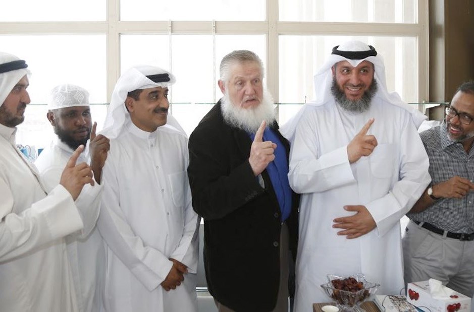 u0627u0644u062fu0627u0639u064au0629 u0623u0633u062au0633 u0645u0633u062au0630u0643u0631u0627u064b u0644u062du0638u0629 u0625u0634u0647u0627u0631u0647 u0625u0633u0644u0627u0645u0647