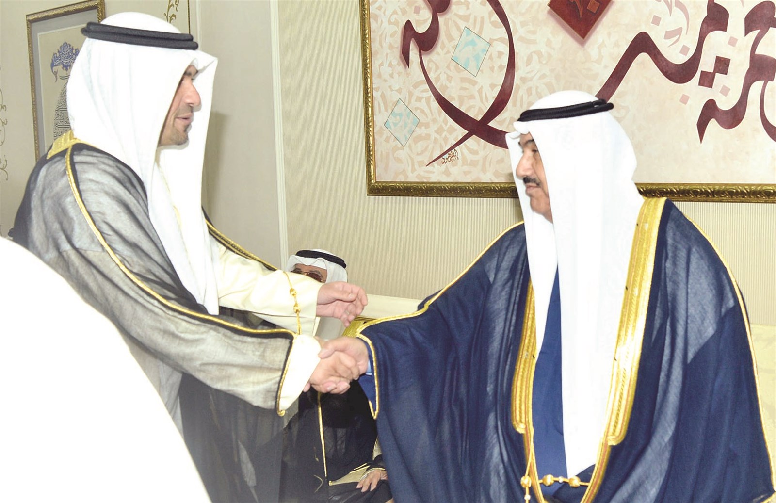 أنس الصالح مقدماً التهاني