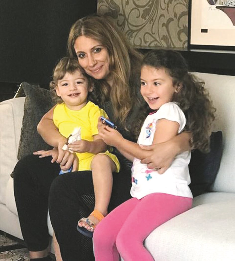 u0641u0631u062d u0627u0644u0642u0635u0627u0628 u0645u0639 u0637u0641u0644u064au0652u0647u0627