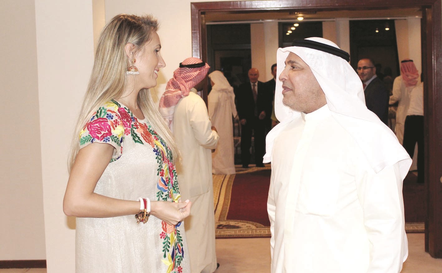 حرم السفير ترحب بالشيخ مبارك فهد السالم الصباح