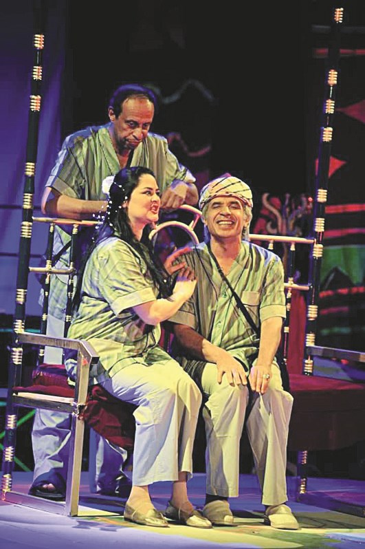 u0645u0634u0647u062f u0645u0646 u00abu0627u0644u0639u0633u0644 u0639u0633u0644u00bb