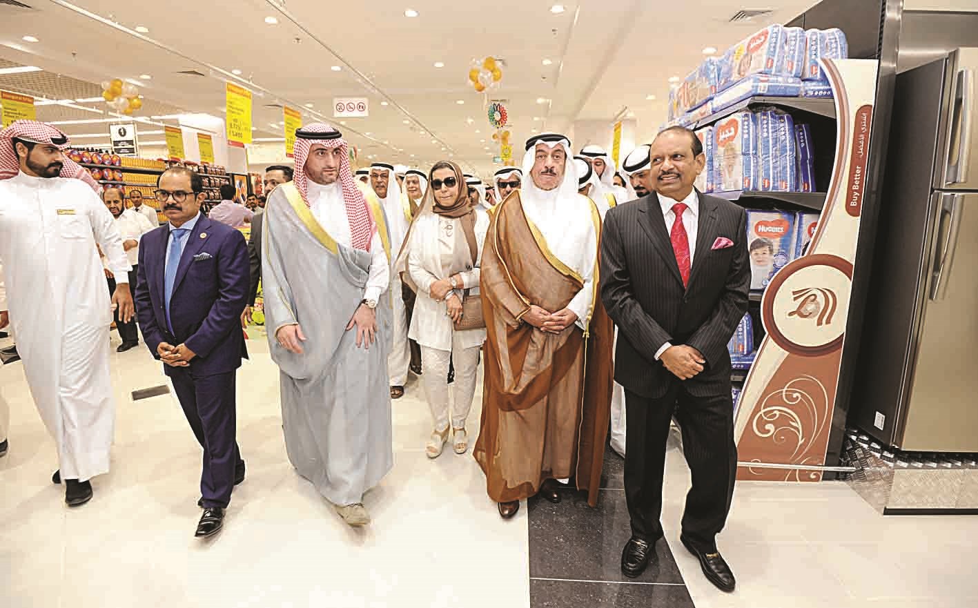 جولة داخل الفرع الجديد