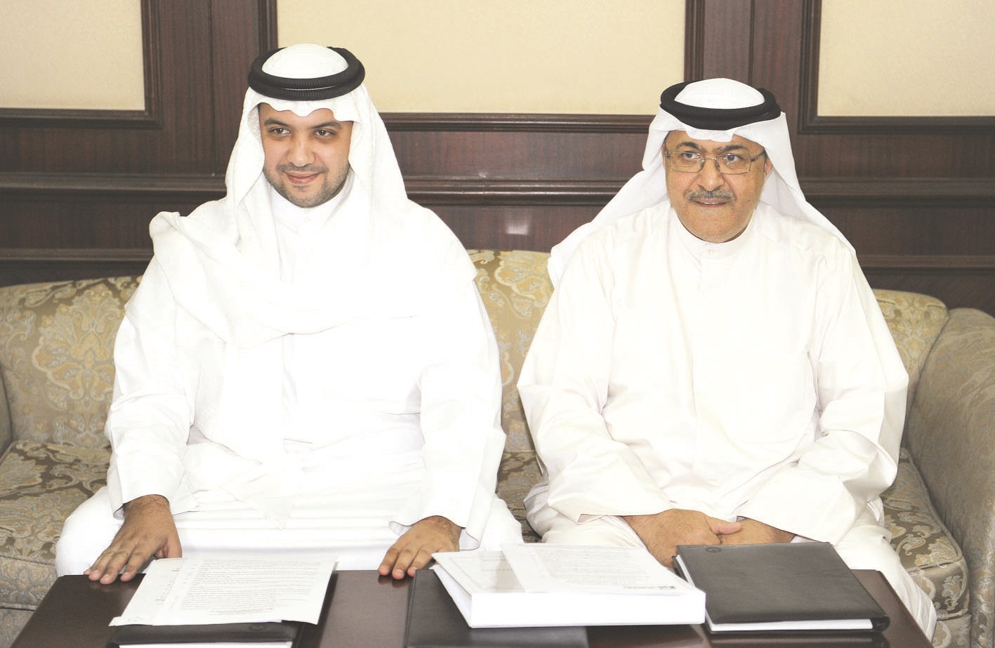 u0645u0628u0627u0631u0643 u0627u0644u0639u0628u062fu0627u0644u0644u0647 u0648u0633u0639u062fu0648u0646 u0639u0644u064a u062eu0644u0627u0644 u0627u0644u0627u062cu062au0645u0627u0639 (u062au0635u0648u064au0631 u0637u0627u0631u0642 u0639u0632u0627u0644u062fu064au0646)