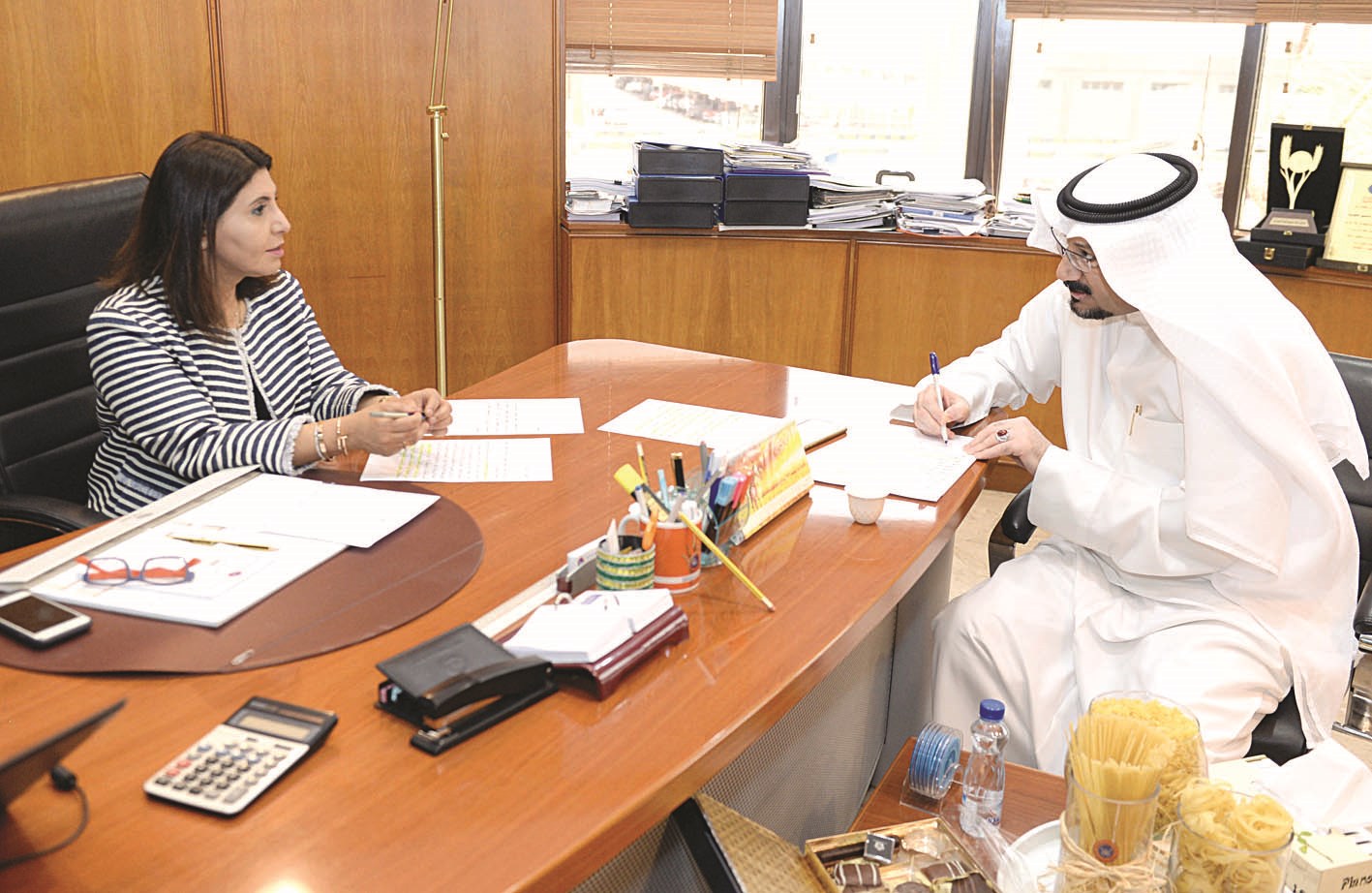 الحميضي تتحدث للزميل ناصر الفرحان