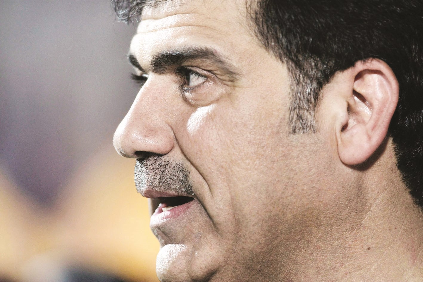 u0645u062du0645u062f u0625u0628u0631u0627u0647u064au0645... u0625u0644u0649 u0627u0644u0623u0636u0648u0627u0621 u0645u062cu062fu062fu0627u064b (u0627u0644u0623u0632u0631u0642 u062fu0648u062a u0643u0648u0645)