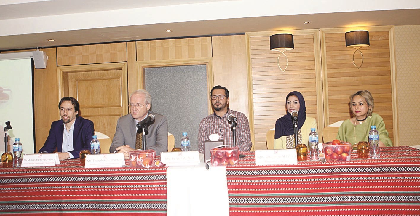 u0628u0627u0628u0627u062fu0627u0643u064au0633 u0645u062au0648u0633u0637u0627 u0627u0644u0645u0634u0627u0631u0643u064au0646 u0641u064a u0627u0644u0645u0624u062au0645u0631 u0627u0644u0635u062du0627u0641u064a  (u062au0635u0648u064au0631 u0643u0631u0645 u0630u064au0627u0628)