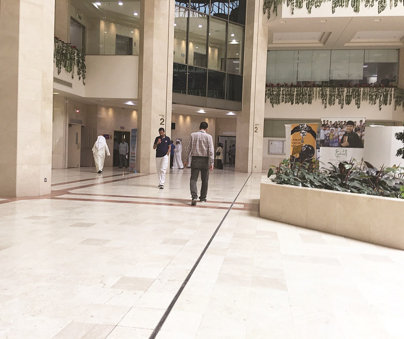 u0639u062fu062f u0627u0644u0645u0631u0627u062cu0639u064au0646 u0623u0642u0644 u0645u0646 u0627u0644u0645u0639u062au0627u062f