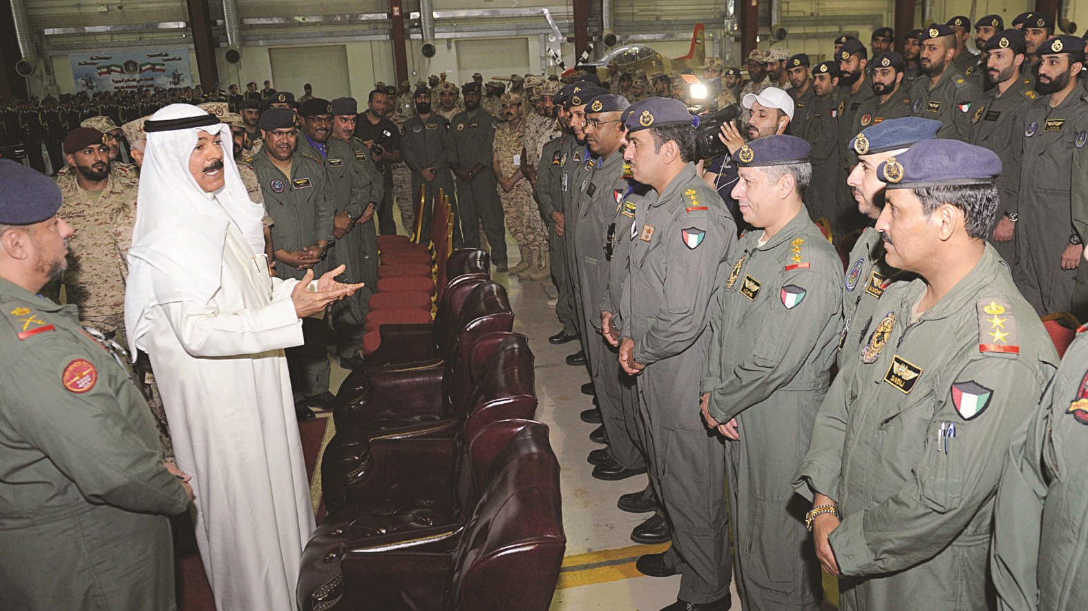 u0627u0644u062eu0627u0644u062f u0645u062bu0646u064au0627u064b u0639u0644u0649 u062cu0647u0648u062f u0627u0644u0637u064au0627u0631u064au0646 (u062au0635u0648u064au0631 u0633u0639u0648u062f u0633u0627u0644u0645)