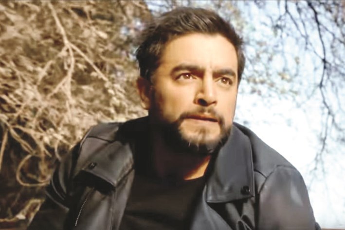 سلامة في مشهد من مسلسل «طاقة نور»