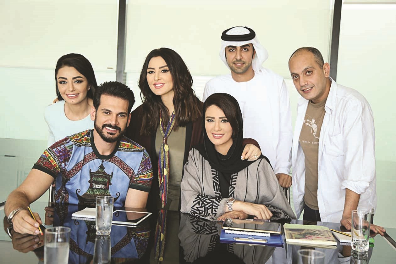 ... وتتوسط نجوم «قلبي معي»