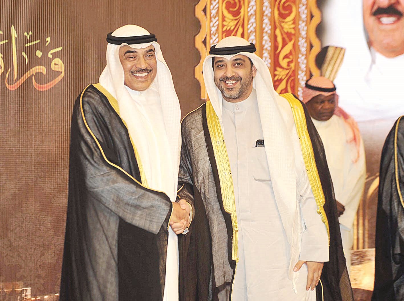 محمد العبدالله مهنئاً