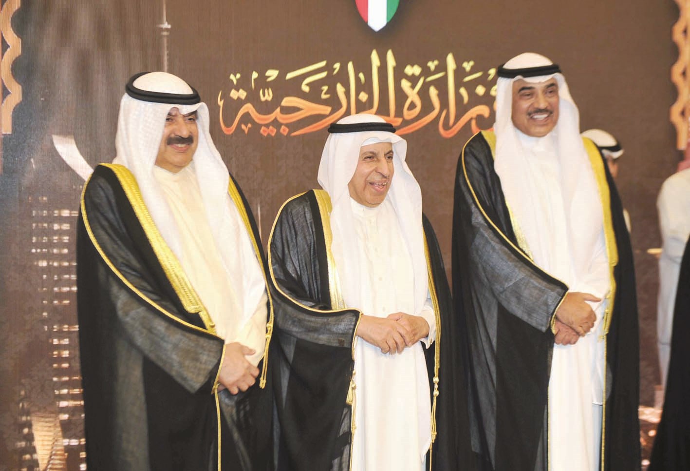 السفير السعودي يتوسط صباح الخالد وخالد الجارالله