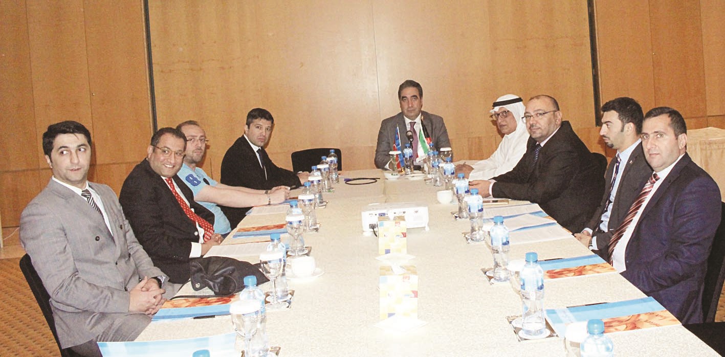 u0642u0647u0631u0645u0627u0646 u0648u0645u0645u062bu0644u0648 u0648u0633u0627u0626u0644 u0627u0644u0625u0639u0644u0627u0645 (u062au0635u0648u064au0631 u0643u0631u0645 u0630u064au0627u0628)