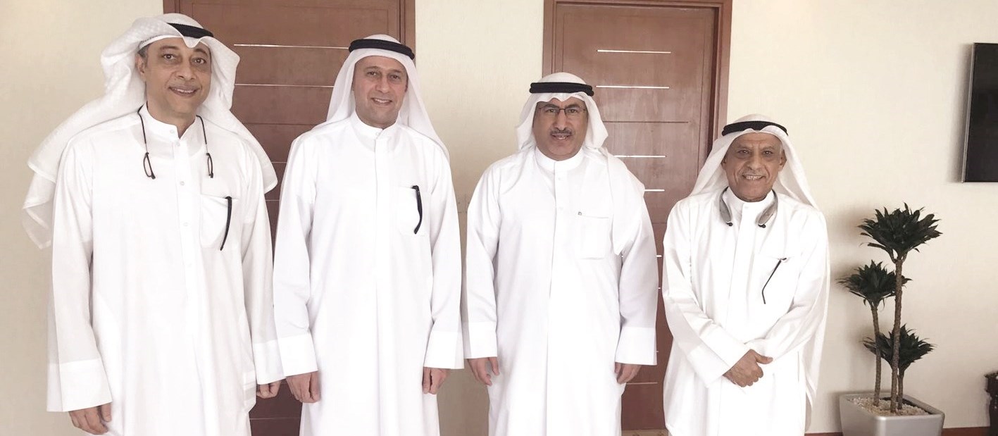 u0627u0644u0641u0627u0631u0633 u0645u062au0648u0633u0637u0627u064b u0623u0639u0636u0627u0621 u0627u0644u062cu0645u0639u064au0629