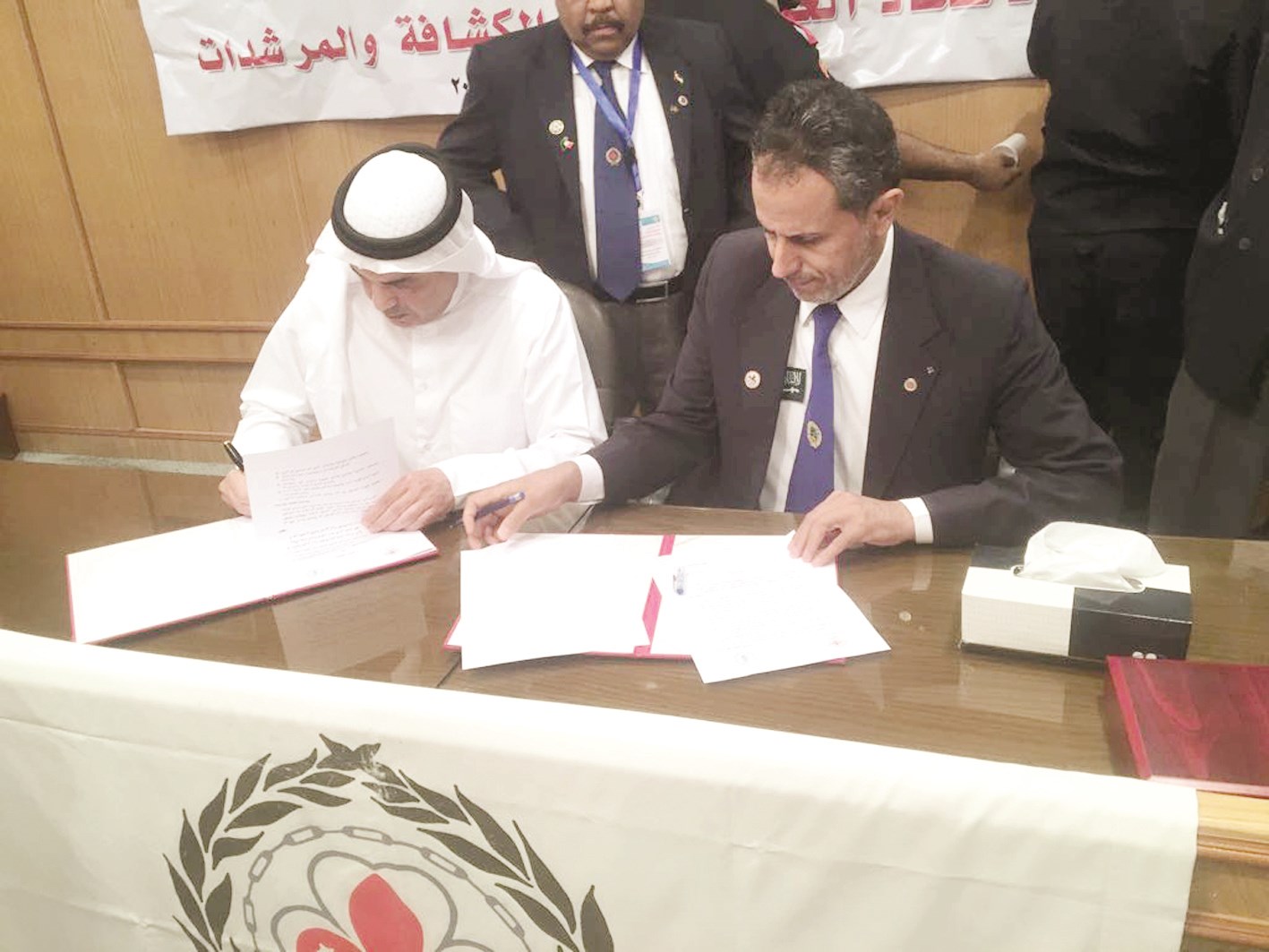 الطريجي والفهد يوقعان الاتفاقية