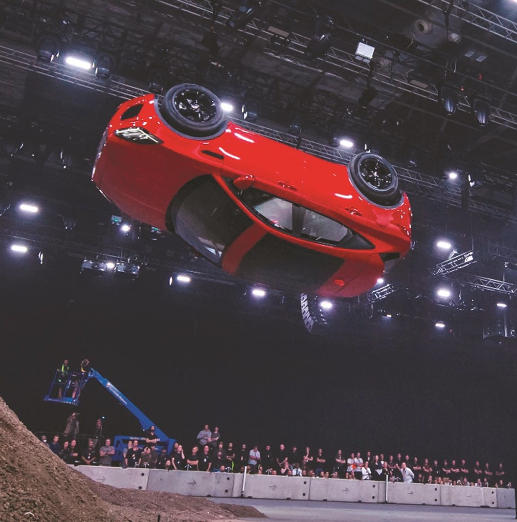 قدرات كبيرة لنجمة «جاكوار»