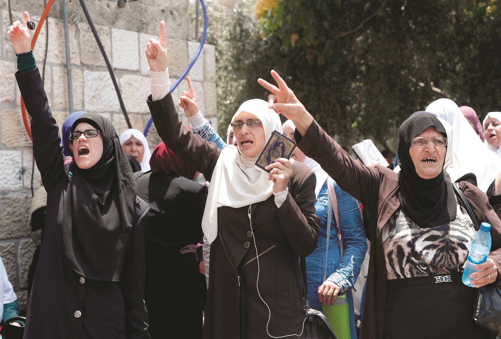 u0641u0644u0633u0637u064au0646u064au0627u062a u064au0631u062fu062fu0646 u0647u062au0627u0641u0627u062a u062eu0644u0627u0644 u0627u062du062au062cu0627u062cu0627u062a u0641u064a u0627u0644u0642u062fu0633 u0627u0644u0645u062du062au0644u0629 (u0627 u0641 u0628)