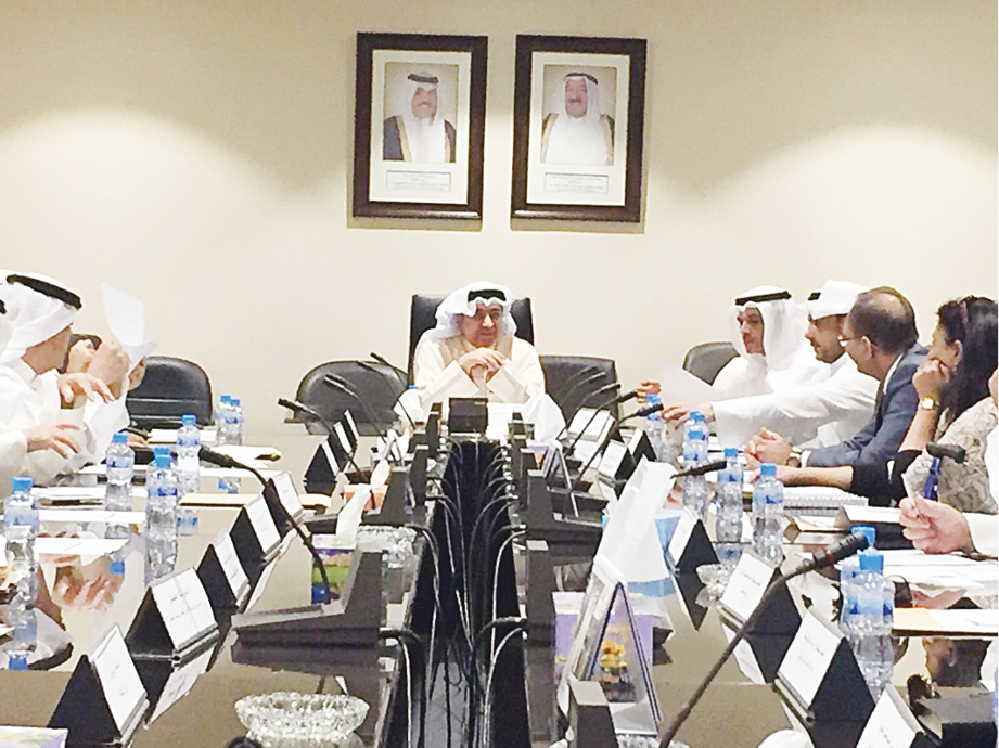 u0628u0648u0634u0647u0631u064a u064au062au0631u0623u0633 u0627u062cu062au0645u0627u0639 u0644u062cu0646u0629 u0627u0644u0637u0627u0642u0629 u0627u0644u0645u062au062cu062fu062fu0629