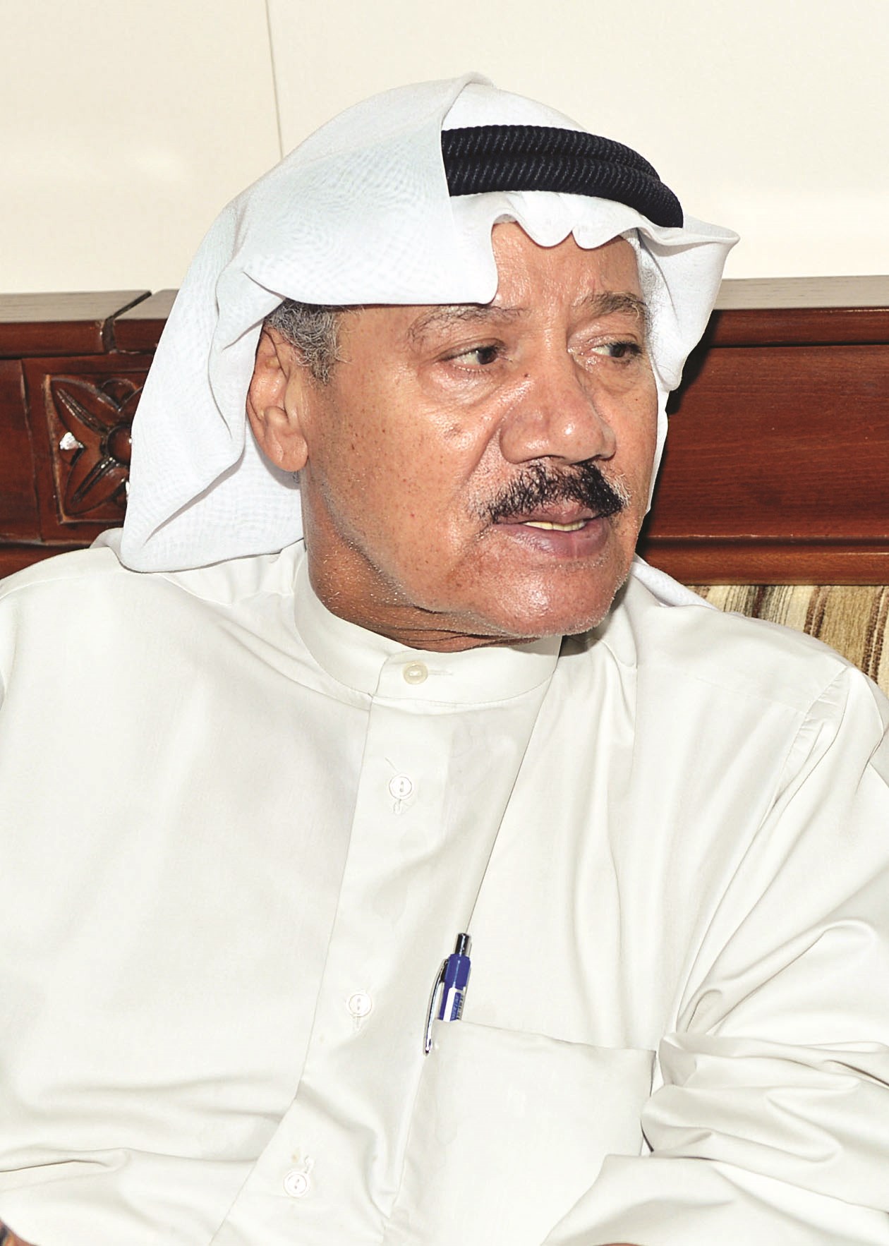 u0623u062du0645u062f u0639u0645u0631 u0627u0644u0639u0627u0645u0631 (u062au0635u0648u064au0631 u0646u0627u064au0641 u0627u0644u0639u0642u0644u0629)