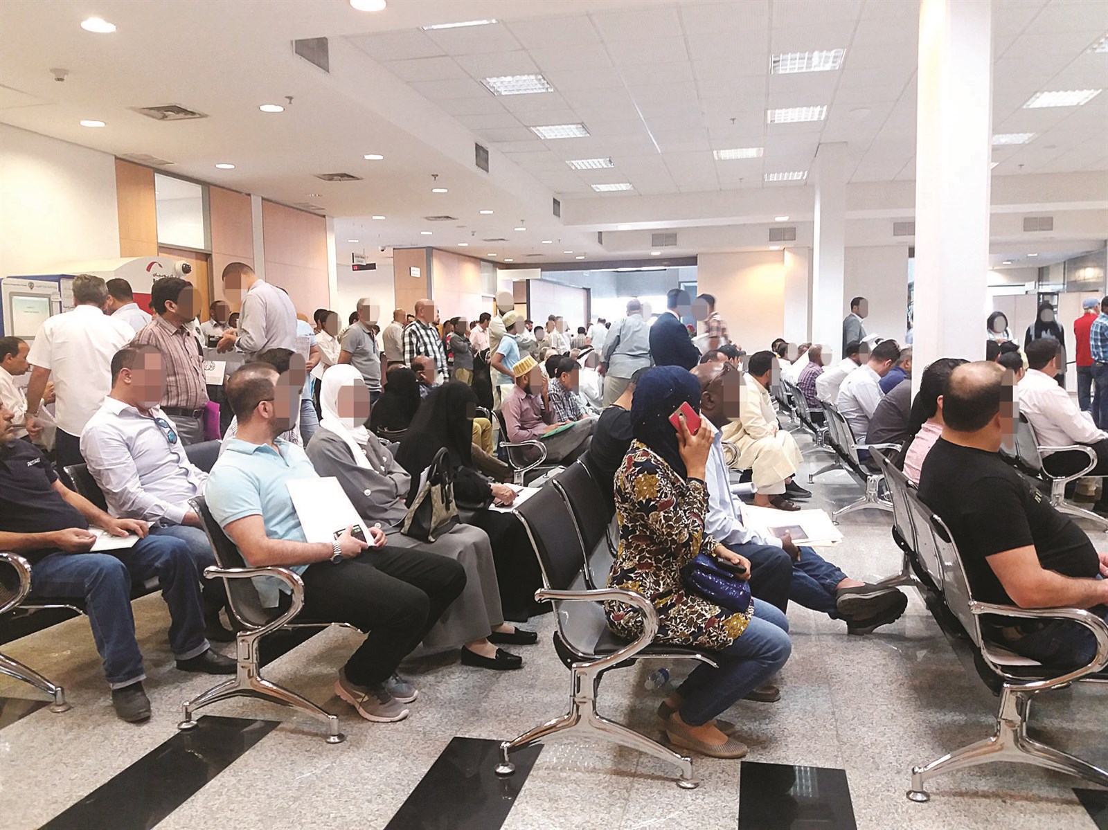 u0632u062du0627u0645 u0641u064a u0625u062fu0627u0631u0629 u062cu0648u0627u0632u0627u062a u062du0648u0644u064a (u062au0635u0648u064au0631 u0623u0633u0639u062f u0639u0628u062fu0627u0644u0644u0647)