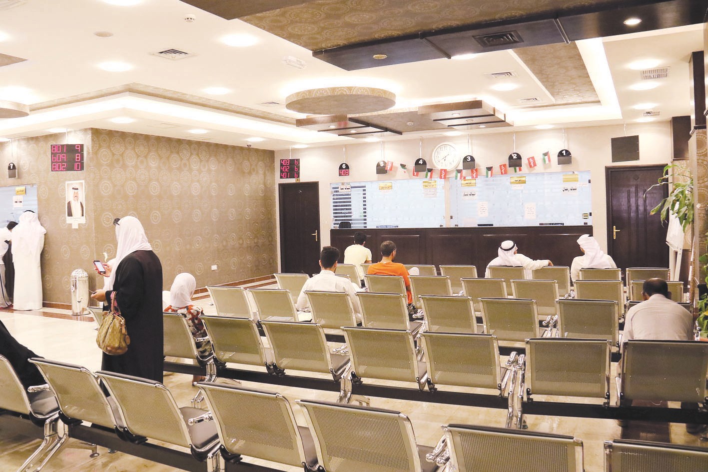 يسر الإجراءات قضى على الزحام في الإدارة