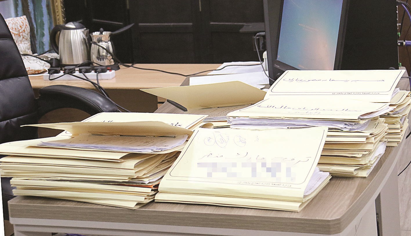 ملفات العلاج بالخارج على الطاولة