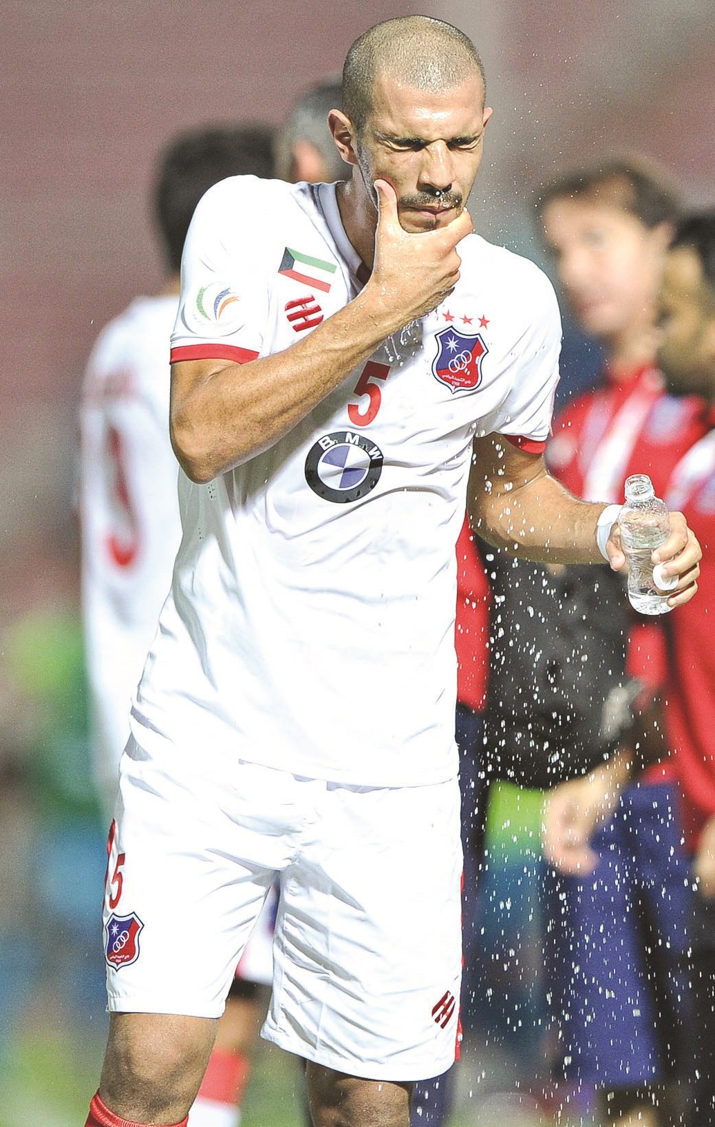 u0641u0647u062f u0627u0644u0647u0627u062cu0631u064a u0641u064a u0632u064au0651 u00abu0627u0644u0643u0648u064au062au00bb   (u062au0635u0648u064au0631 u062cu0627u0633u0645 u0628u0627u0631u0648u0646)