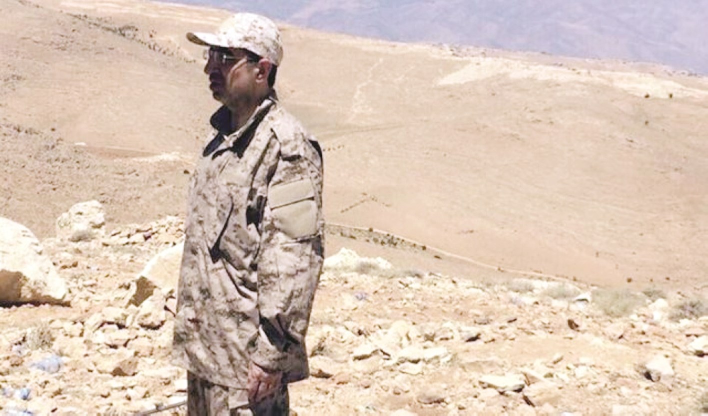 u0648u0632u064au0631 u00abu062du0632u0628 u0627u0644u0644u0647u00bb u062du0633u064au0646 u0627u0644u062du0627u062c u062du0633u0646 u064au0624u062fu064a u0627u0644u062au062du064au0629 u0644u0631u0627u064au0629 u0627u0644u062du0632u0628 u0641u064a u062cu0631u0648u062f u0639u0631u0633u0627u0644