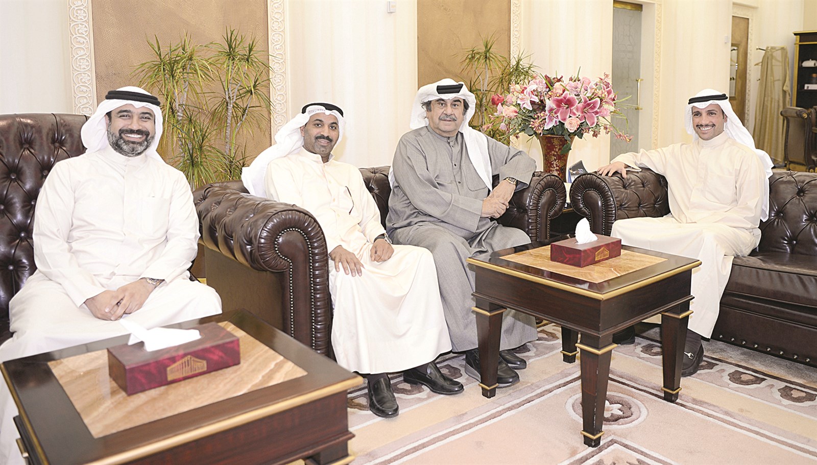 بوعدنان مع رئيس مجلس الأمة مرزوق الغانم وطارق العلي وخالد أمين