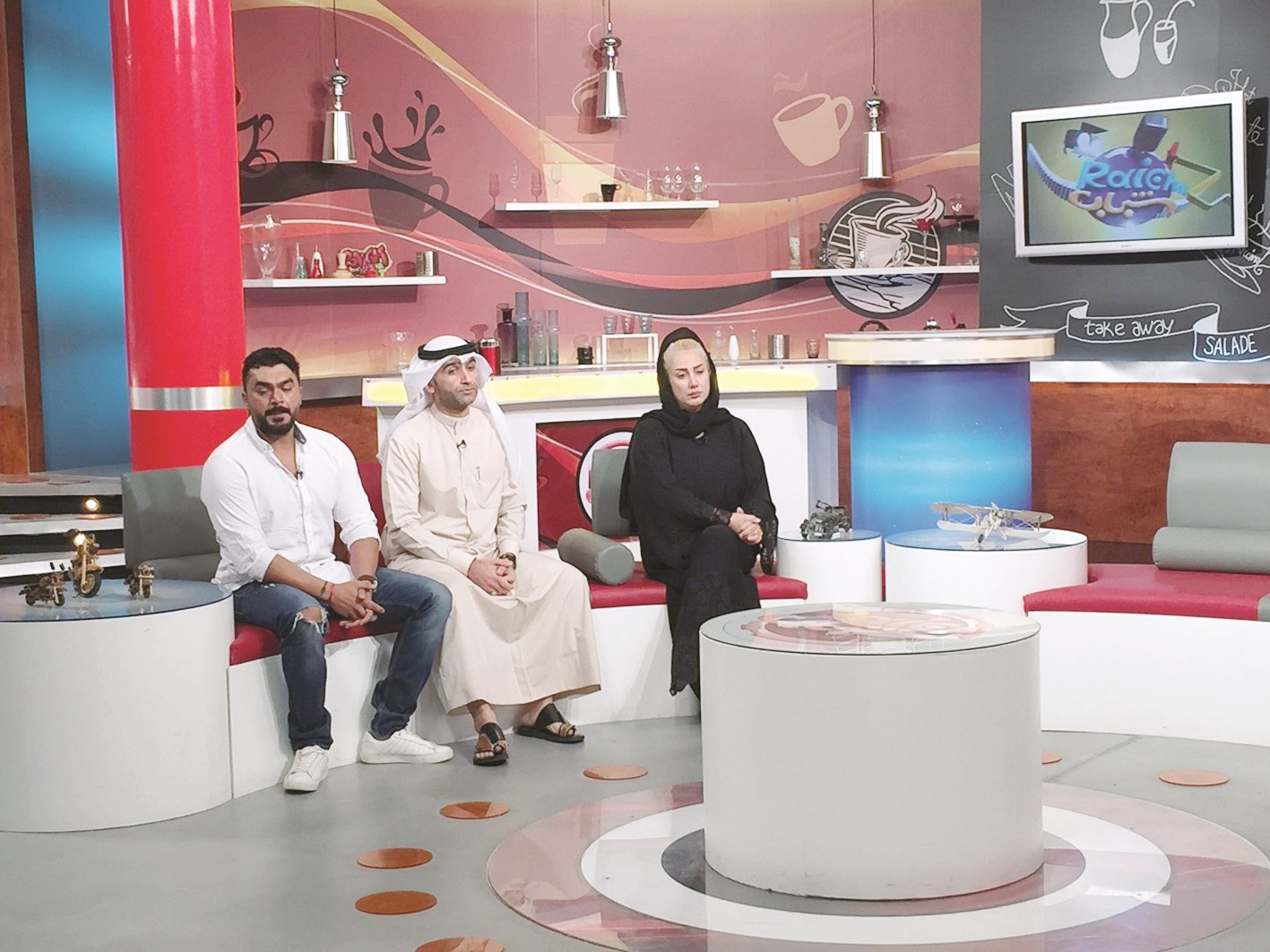 u0645u064au0633 u0642u0645u0631 u0648u0623u062du0645u062f u0625u064au0631u0627u062c u0648u0639u0628u062fu0627u0644u0644u0647 u0628u0647u0645u0646 u062eu0644u0627u0644 u0627u0644u062du0644u0642u0629