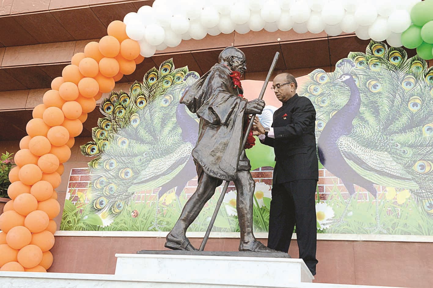 u0627u0644u0633u0641u064au0631 u0627u0644u0647u0646u062fu064a u0628u062cu0648u0627u0631 u062au0645u062bu0627u0644 u0627u0644u0645u0647u0627u062au0645u0627 u063au0627u0646u062fu064a