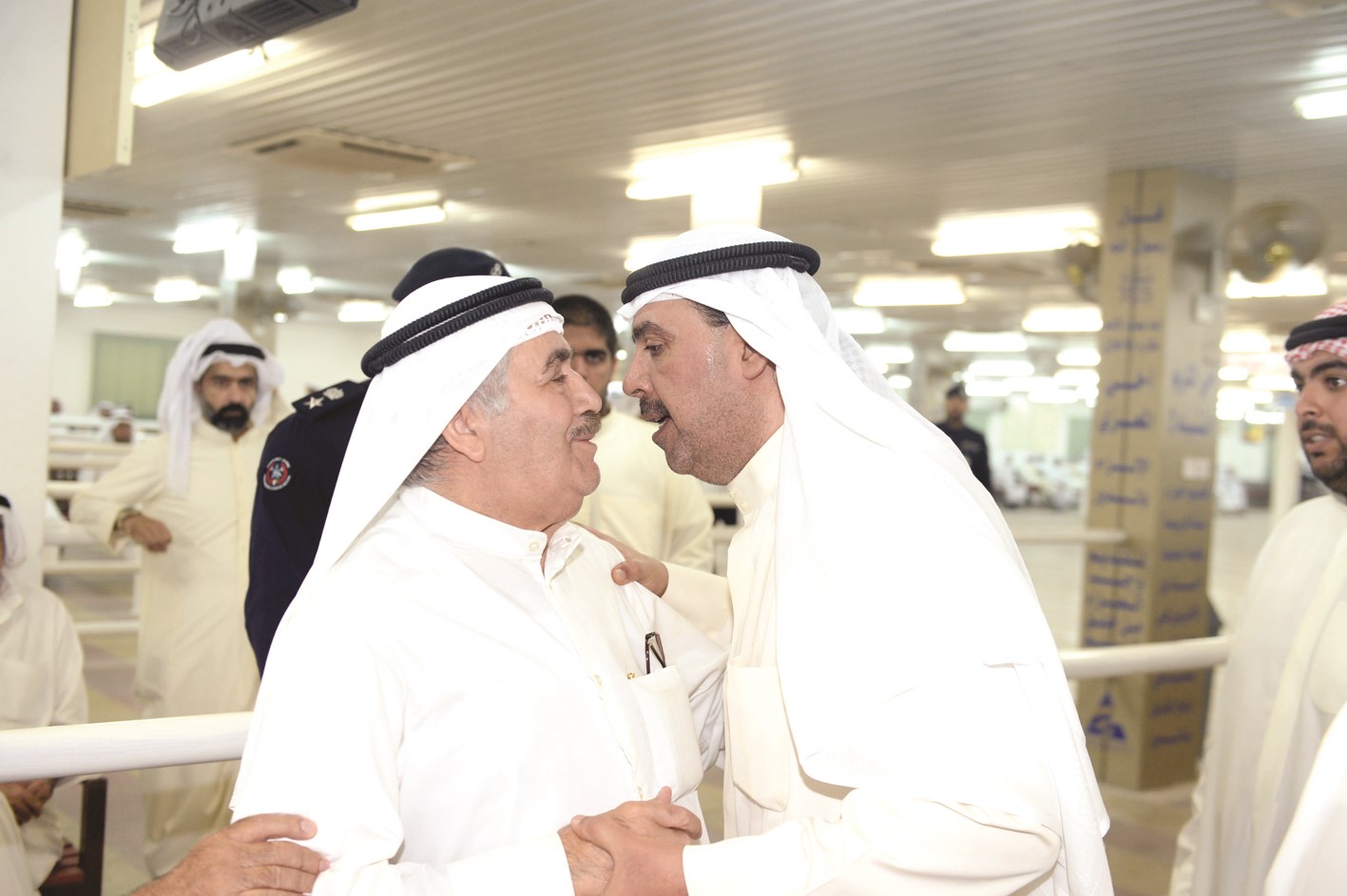 أحمد الفهد معزياً