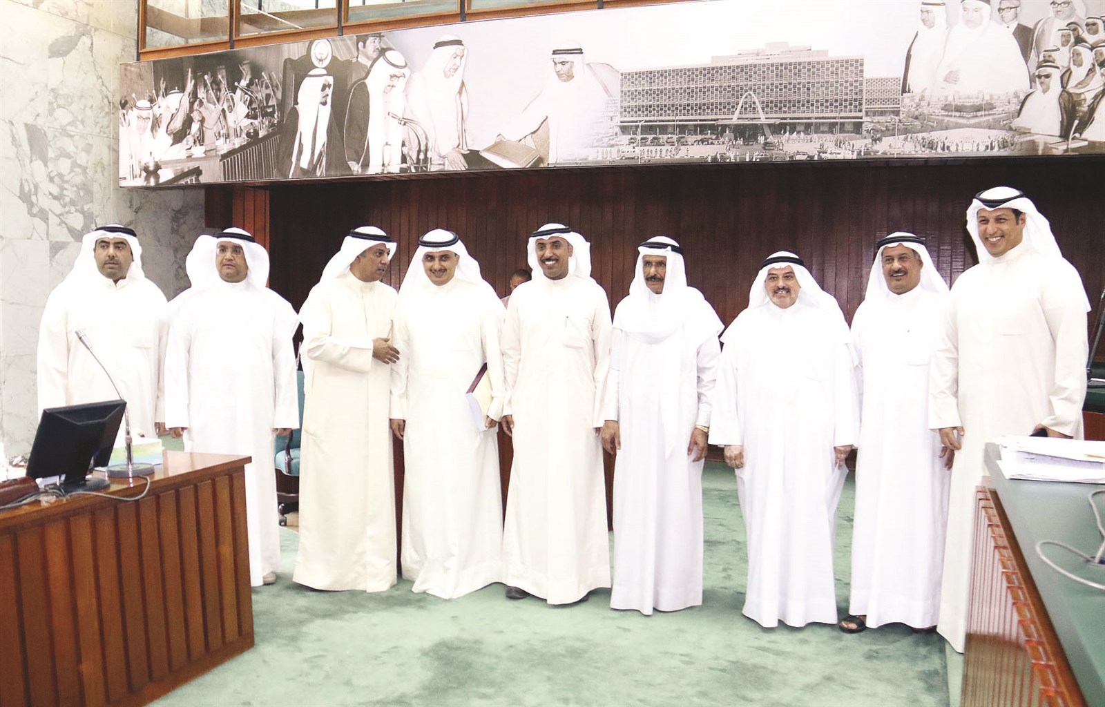 u0623u0639u0636u0627u0621 u00abu0627u0644u0628u0644u062fu064au00bb u0648u0627u0644u062cu0647u0627u0632 u0627u0644u062au0646u0641u064au0630u064ab (u062au0635u0648u064au0631 u0628u0633u0627u0645 u0632u064au062fu0627u0646)