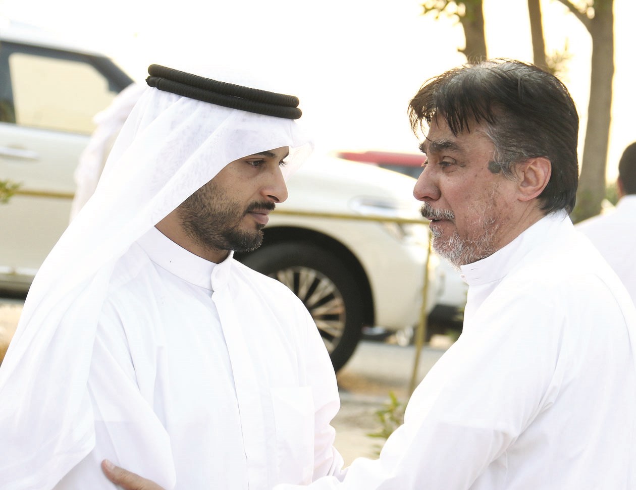 ... وعلي جمعة مقدماً واجب العزاء