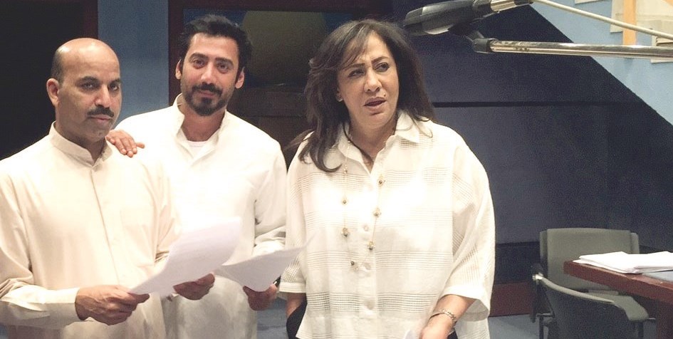 ... ومع سعاد علي ومحمد العلوي في الإذاعة