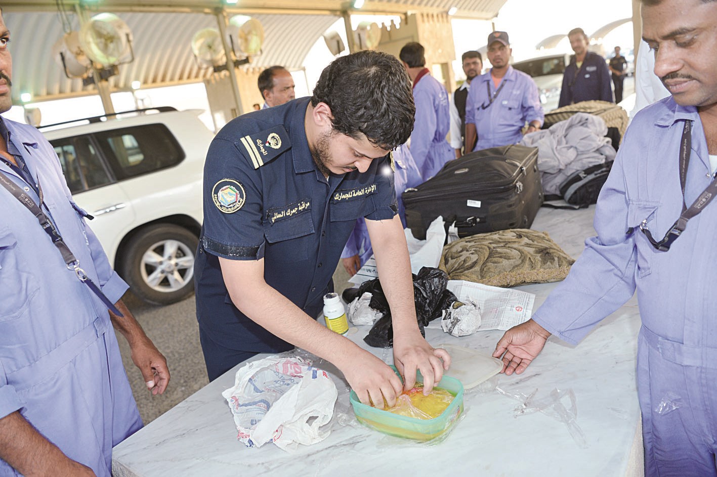 ... ومواد غذائية