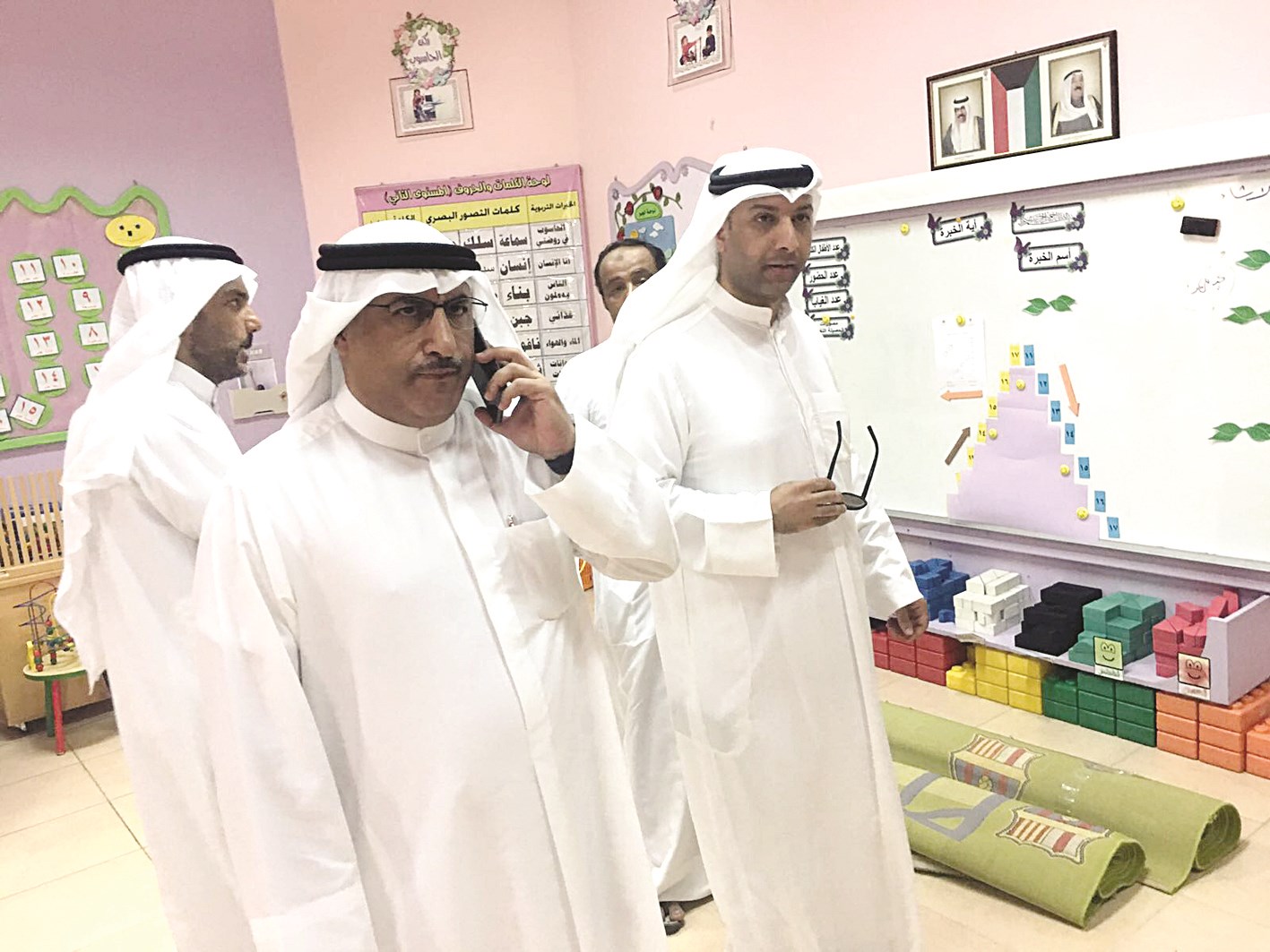 u0627u0644u0648u0632u064au0631 u0627u0644u0641u0627u0631u0633 u064au062au0627u0628u0639 u0639u0644u0649 u0623u0631u0636 u0627u0644u0648u0627u0642u0639 u0648u0639u0628u0631 u0627u0644u0647u0627u062au0641