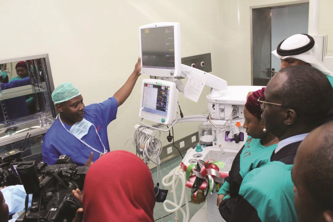 أجهزة طبية حديثة من الكويت لتنزانيا