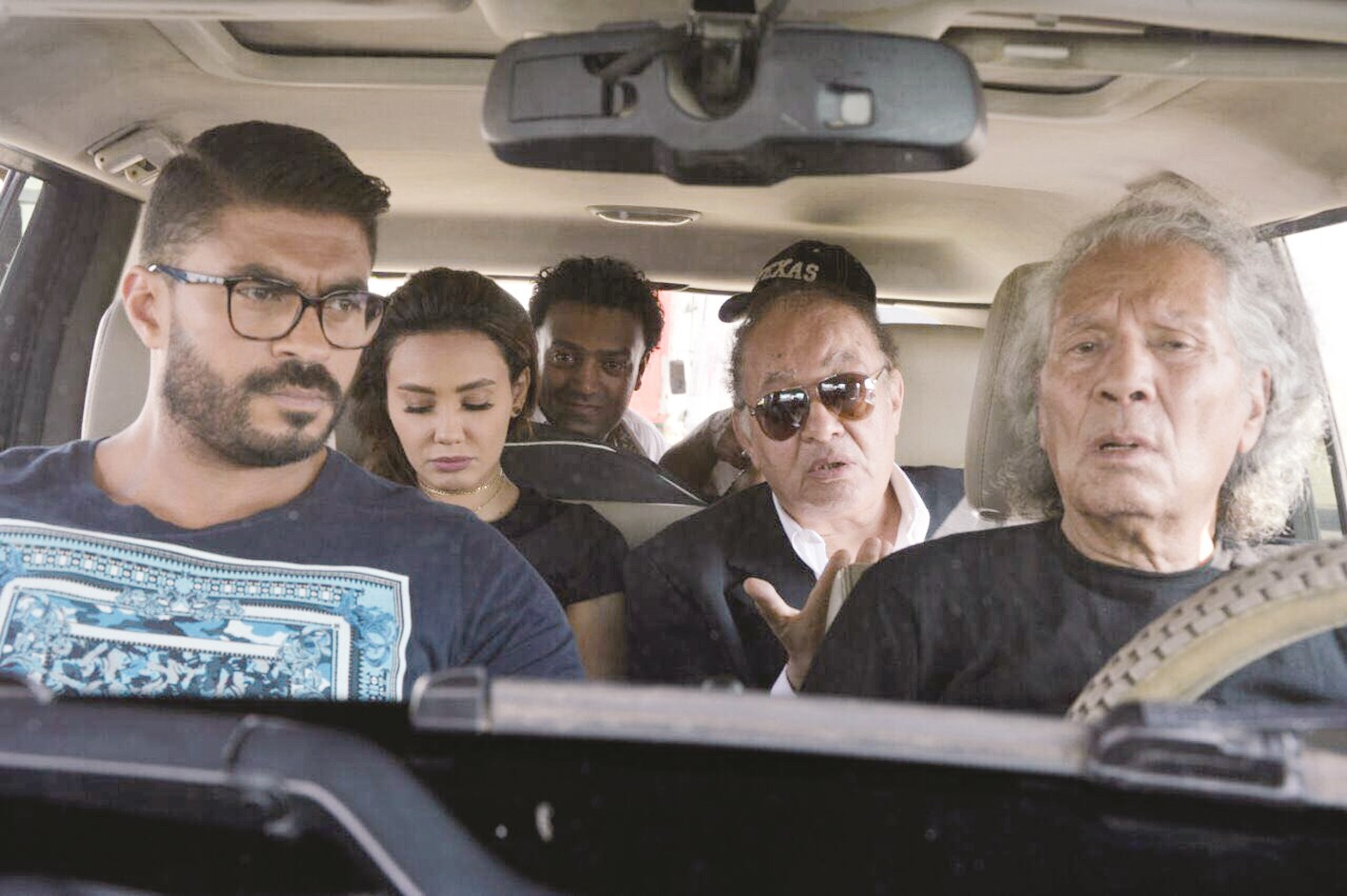 u0623u0633u0631u0629 u0641u064au0644u0645 u00abu0627u062au0646u064au0646 u0641u064a u0648u0627u062du062fu00bb