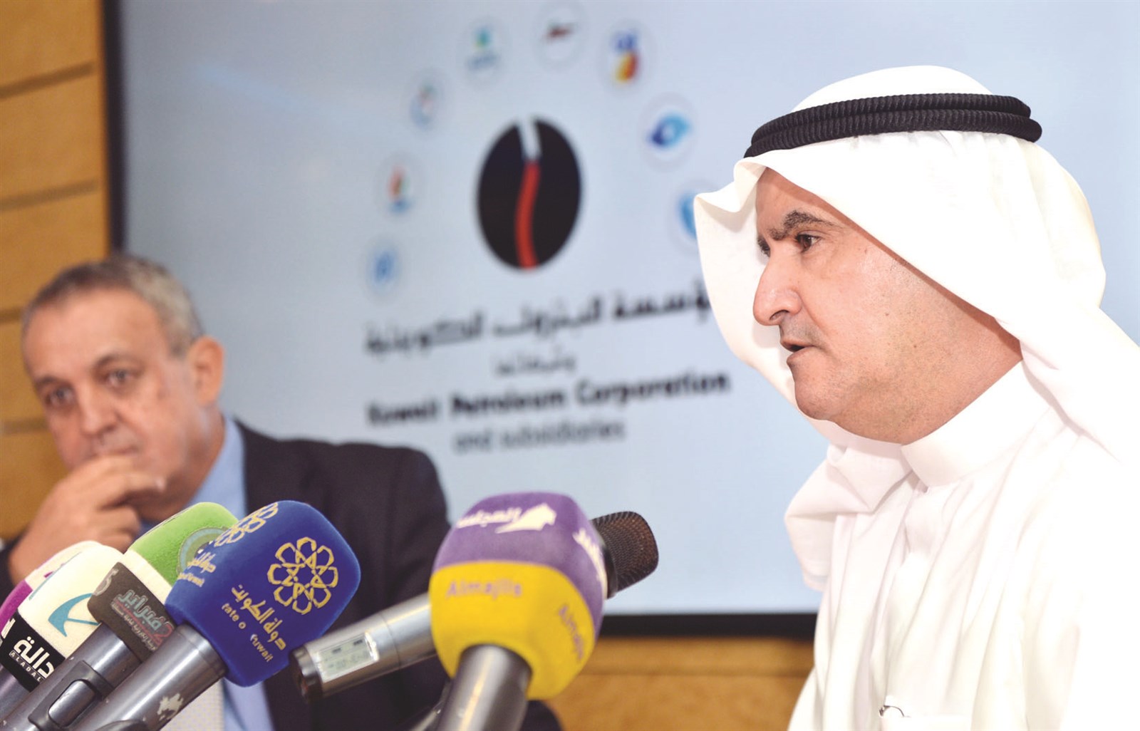 u0627u0644u0645u0631u0632u0648u0642 u0648u0628u064au0646u0648 u062eu0644u0627u0644 u0627u0644u0645u0624u062au0645u0631 (u062au0635u0648u064au0631 u0646u0627u064au0641 u0627u0644u0639u0642u0644u0629)