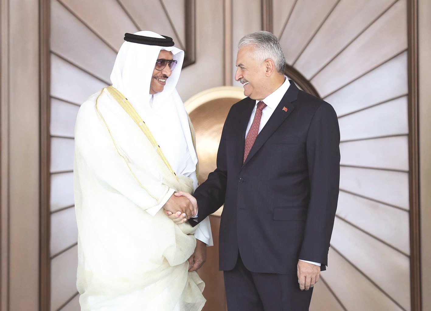 u0631u0626u064au0633 u0627u0644u0648u0632u0631u0627u0621 u064au0635u0627u0641u062d u0646u0638u064au0631u0647 u0628u064au0646u0627u0644u064a u064au0644u062fu0631u064au0645