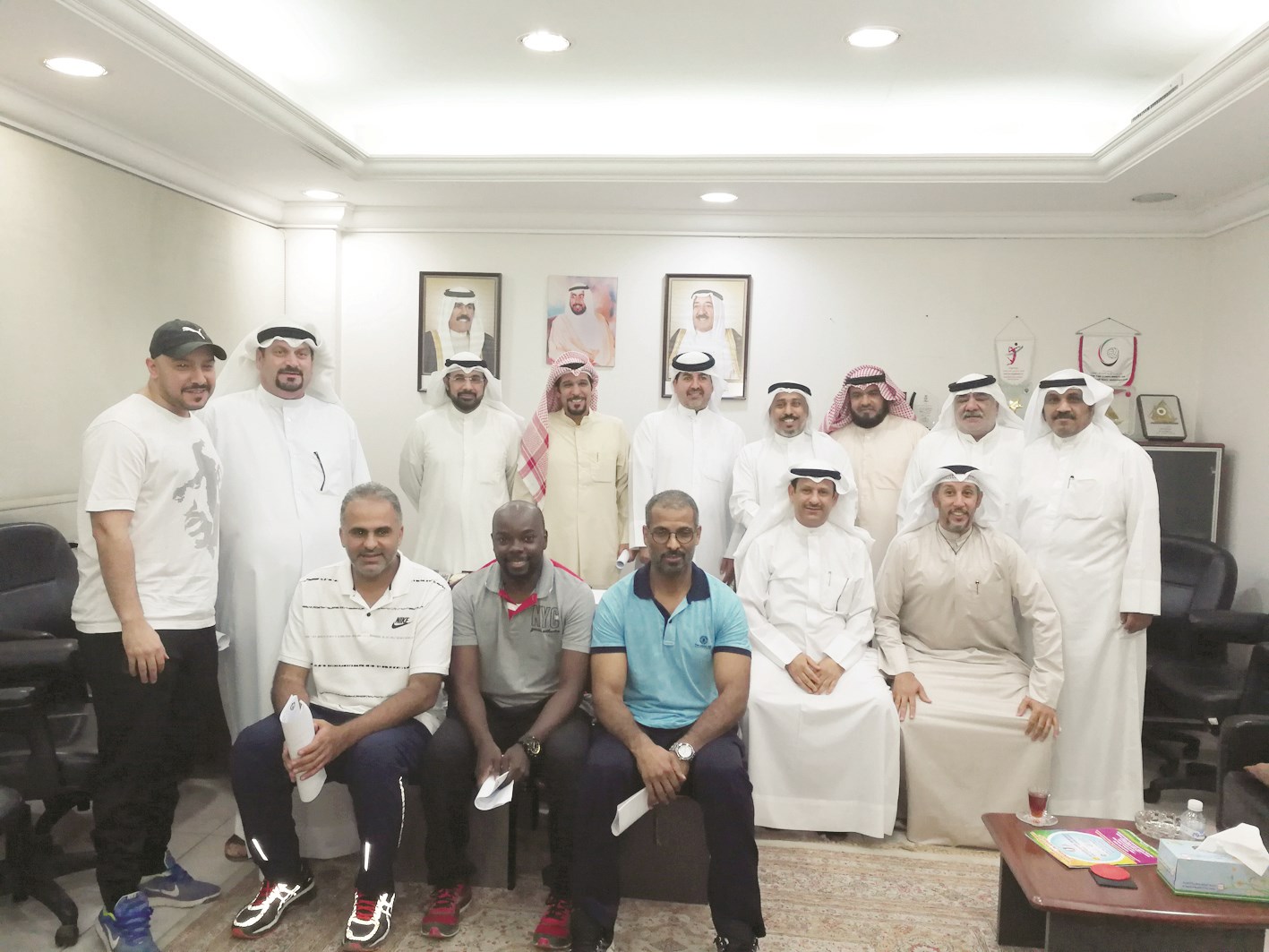 u0627u0644u0623u0646u0635u0627u0631u064a u0648u0627u0644u0639u0646u0632u064a u0648u0627u0644u062du0645u064au062fu0627u0646 u064au062au0648u0633u0637u0648u0646 u0645u0645u062bu0644u064a u0627u0644u0623u0646u062fu064au0629