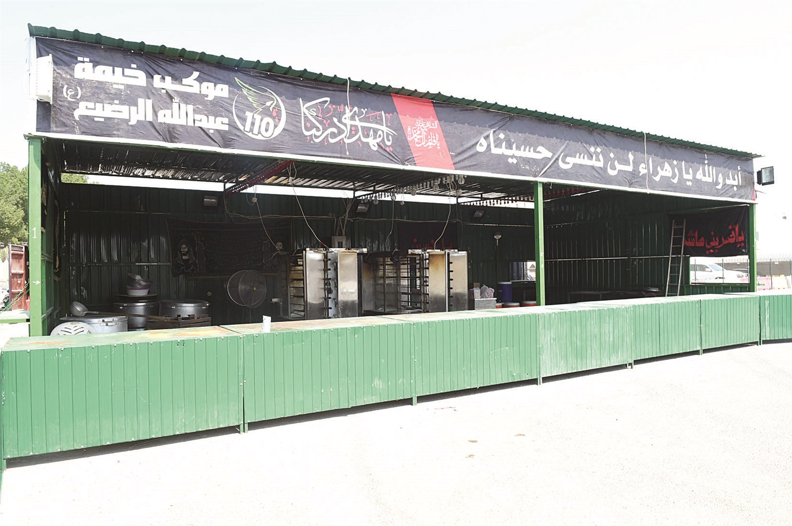 موكب خيمة عبدالله الرضيع (تصوير أسعد عبدالله)