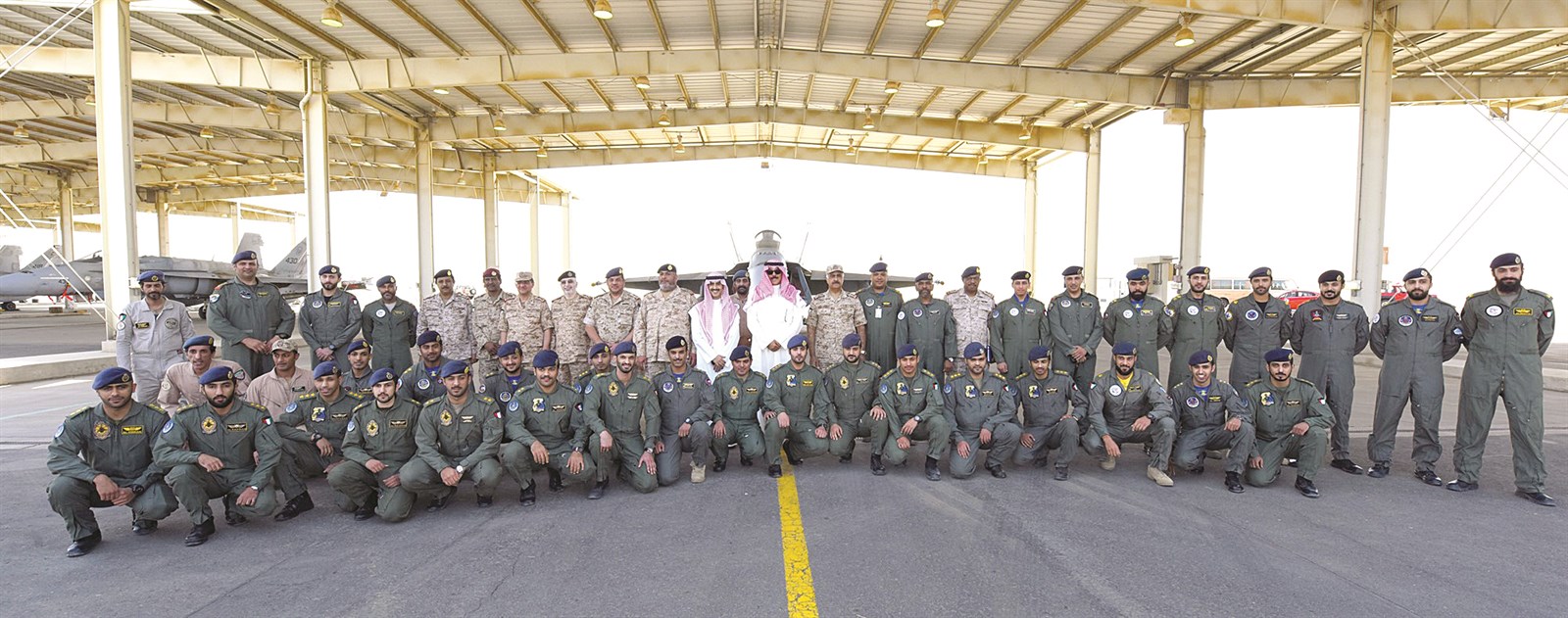 u0627u0644u062eu0627u0644u062f u064au062au0648u0633u0637 u0627u0644u0637u064au0627u0631u064au0646 u0627u0644u0643u0648u064au062au064au064au0646